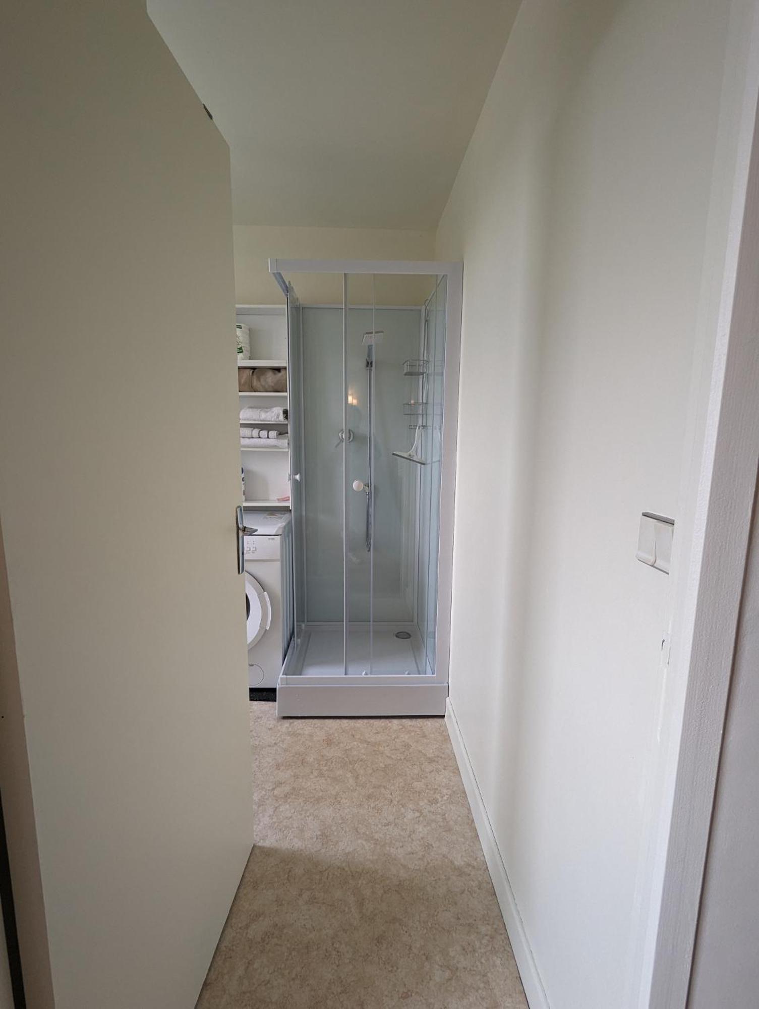 Studio 63M2 3Eme Etage Ou Chambre Dans Appartement 2Eme Etage Pour Sejours A Moulins Мулин Екстериор снимка