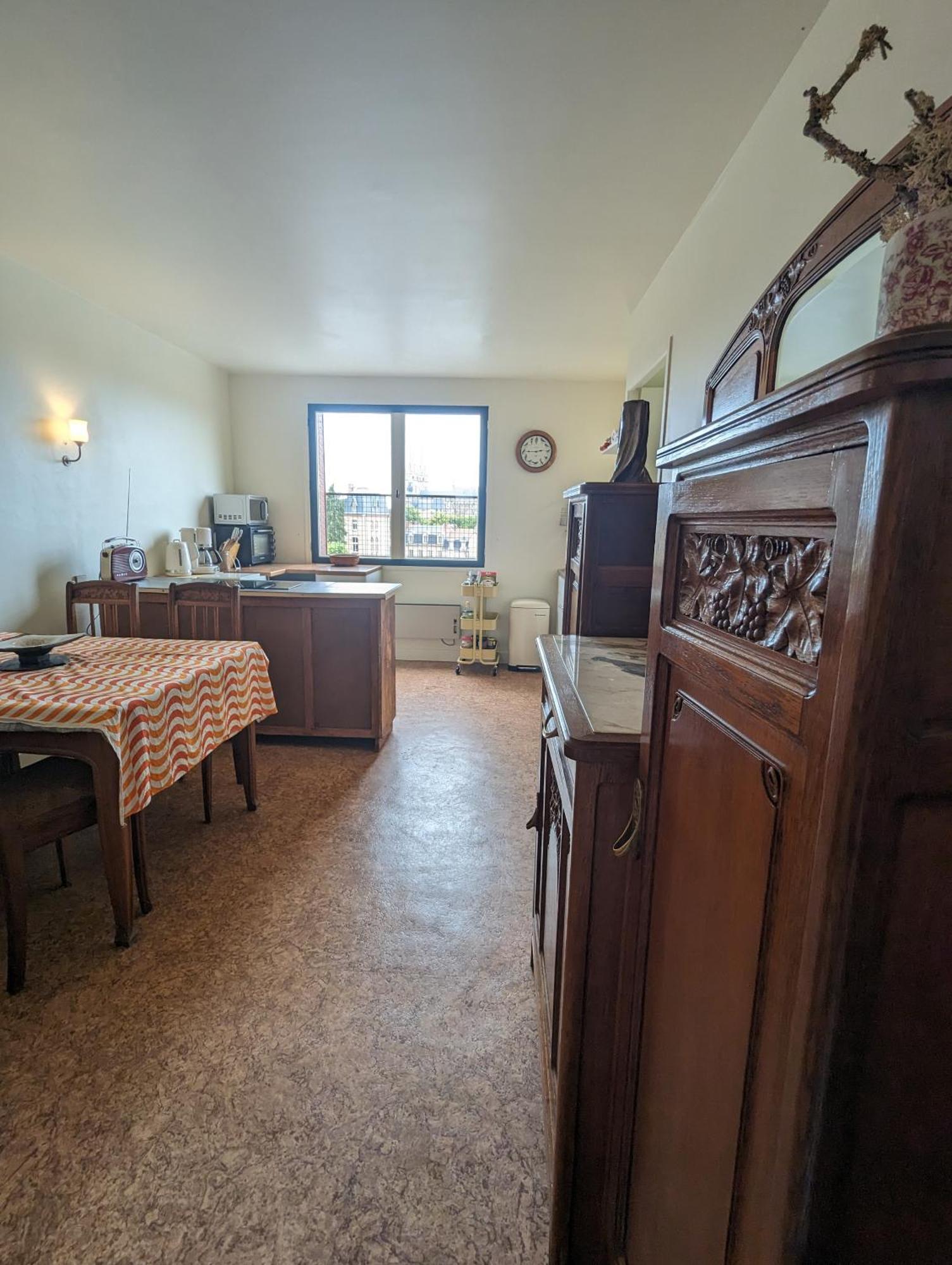 Studio 63M2 3Eme Etage Ou Chambre Dans Appartement 2Eme Etage Pour Sejours A Moulins Мулин Екстериор снимка